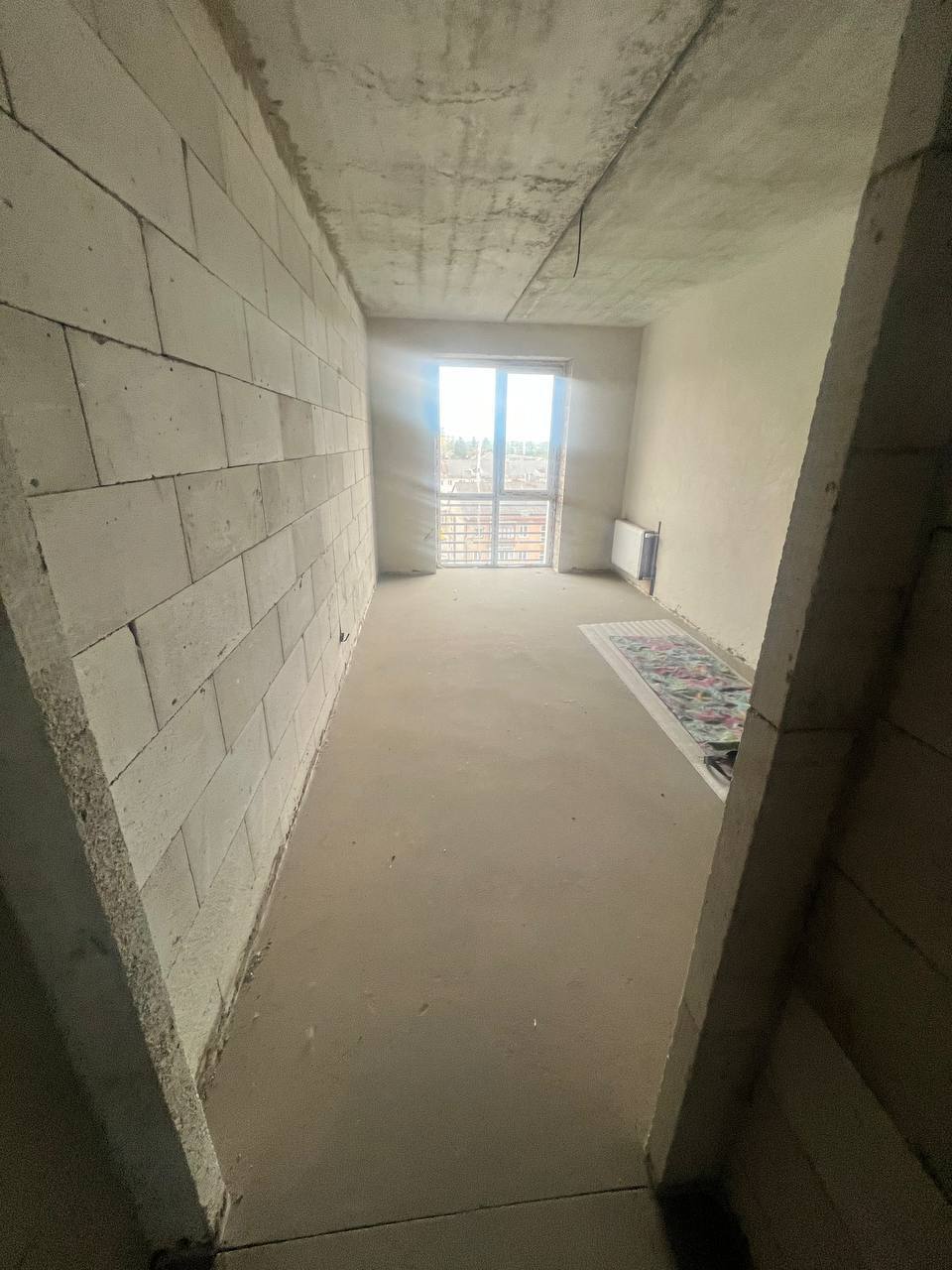 Продаж 2-кімнатної квартири 76.4 м², Привокзальна вул.