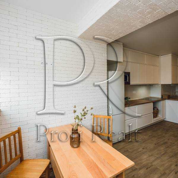Продаж 2-кімнатної квартири 78 м², Боголюбова вул., 23
