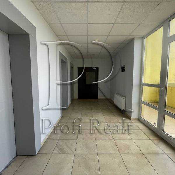 Продажа 2-комнатной квартиры 66 м², Голосеевский просп., 95А