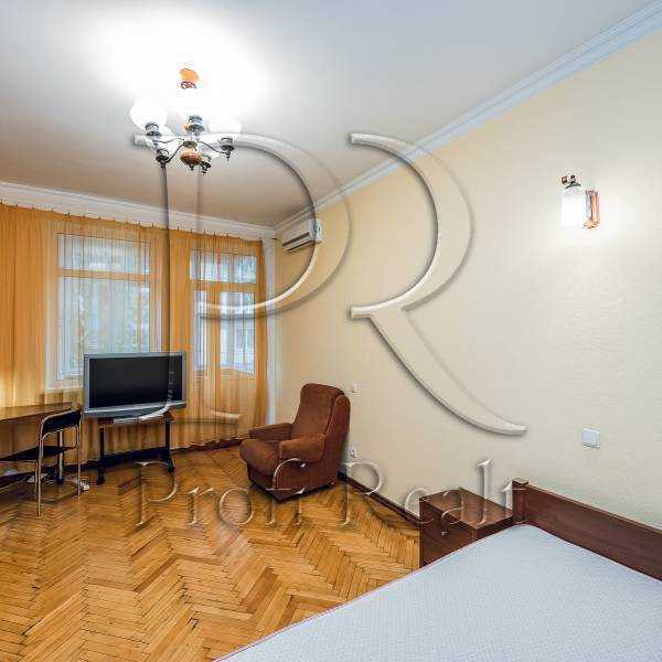 Продажа 1-комнатной квартиры 38 м², Преображенская ул., 12А