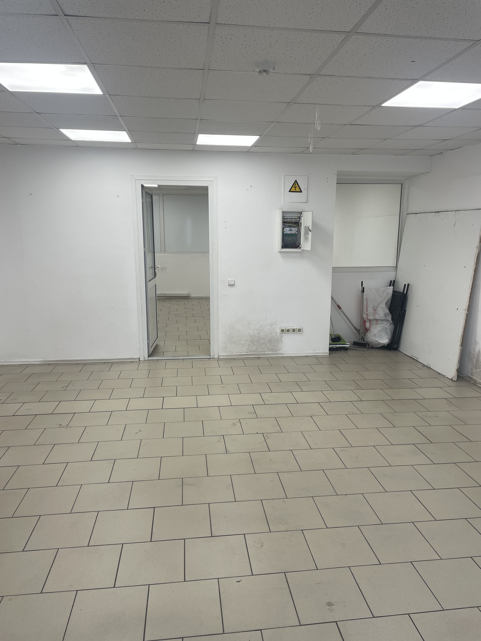 Аренда офиса 57 м², Ларисы Руденко ул., 6А