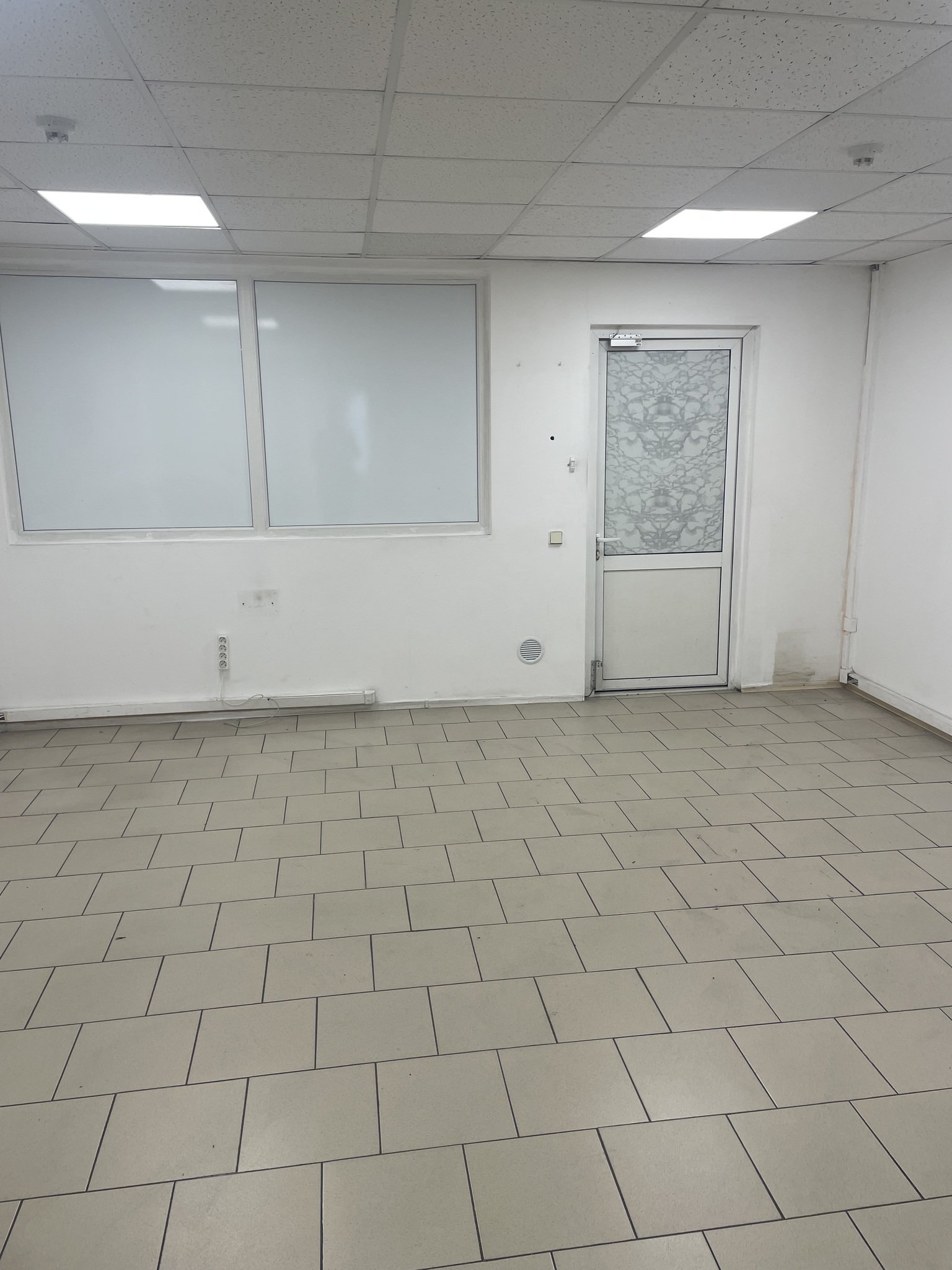 Аренда офиса 57 м², Ларисы Руденко ул., 6А