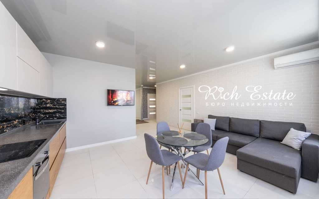 Аренда 3-комнатной квартиры 80 м², Сергея Данченко ул., 30