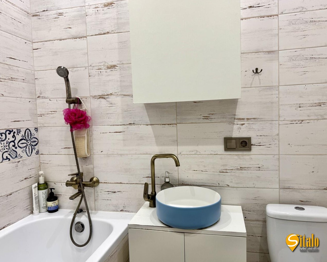 Продаж 1-кімнатної квартири 24.6 м², Кам’янська вул.