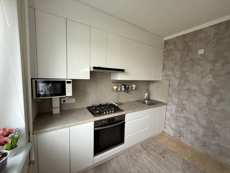 Продаж 2-кімнатної квартири 49 м², Михайла Лушпи просп.