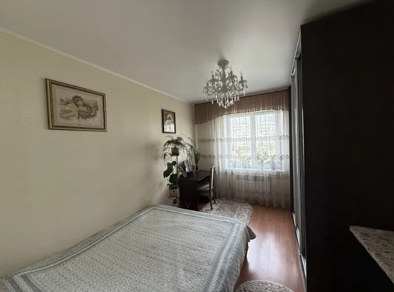 Продаж 2-кімнатної квартири 49 м², Михайла Лушпи просп.