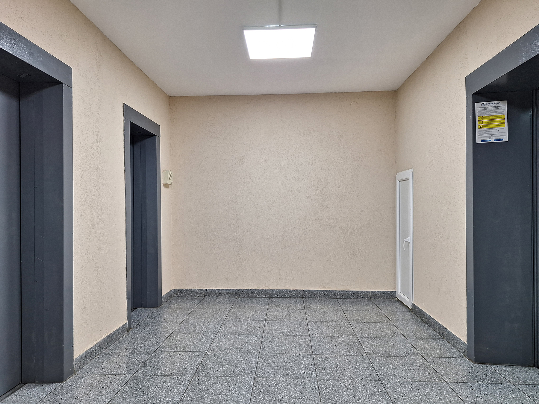 Продажа 2-комнатной квартиры 64 м², Ларисы Руденко ул., 10Г