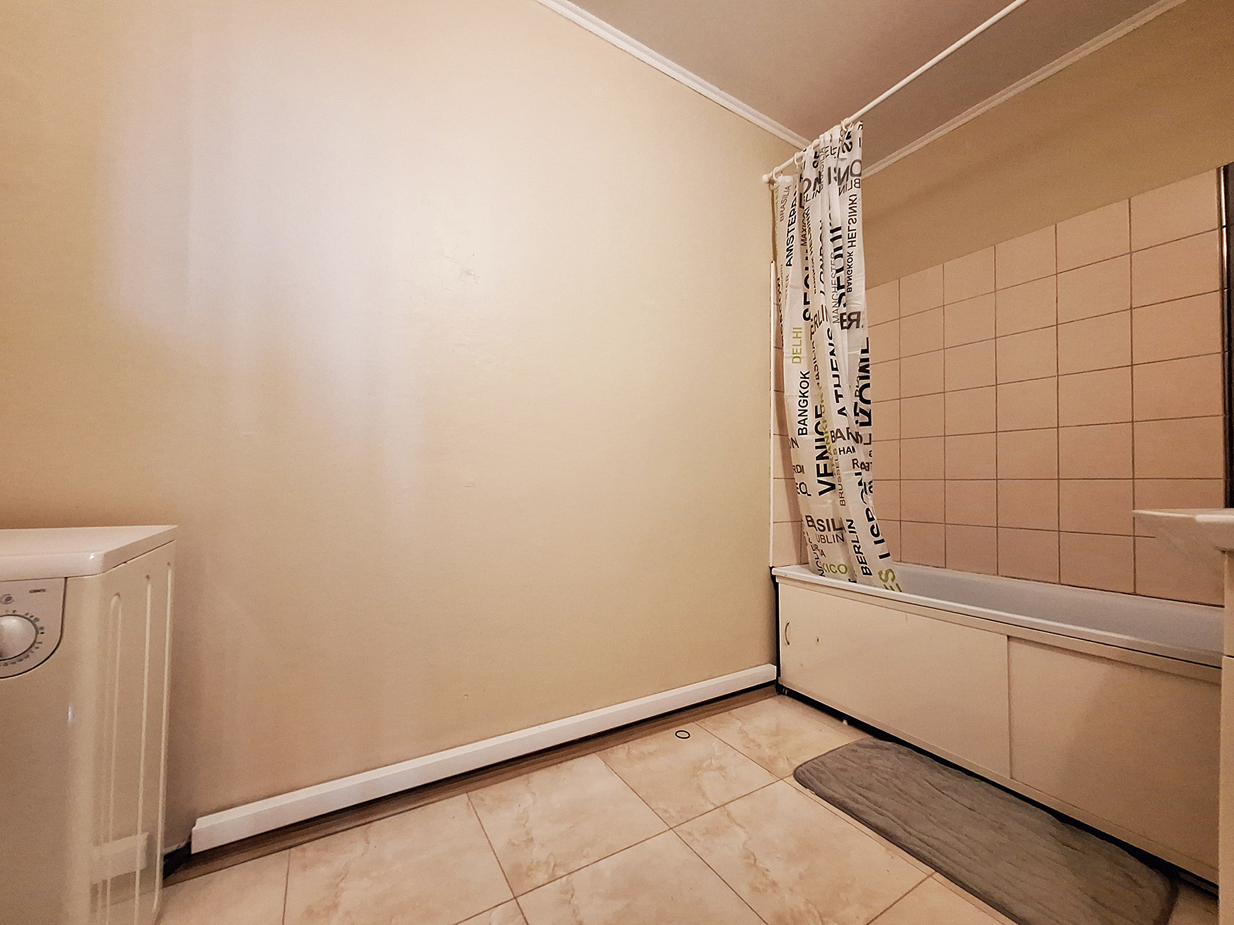 Продажа 2-комнатной квартиры 64 м², Ларисы Руденко ул., 10Г