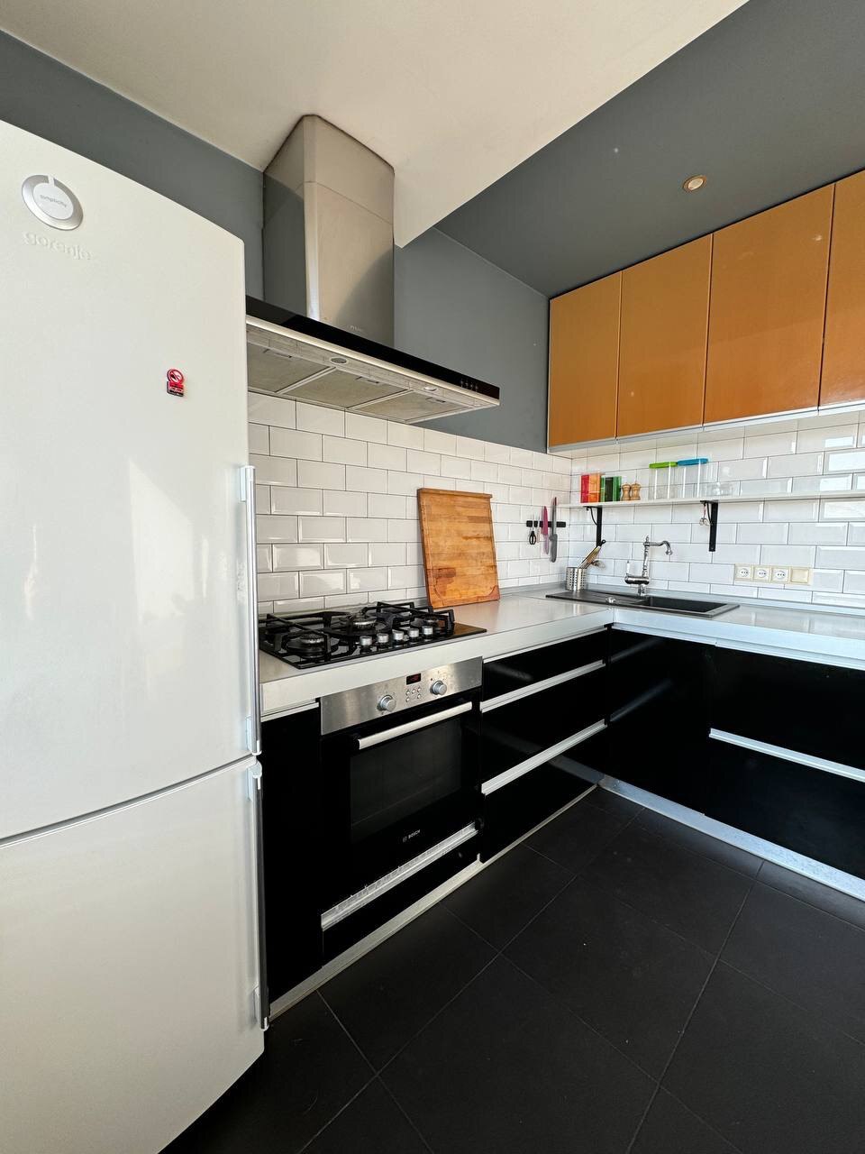 Оренда 2-кімнатної квартири 55 м², Дегтярівська вул., 6
