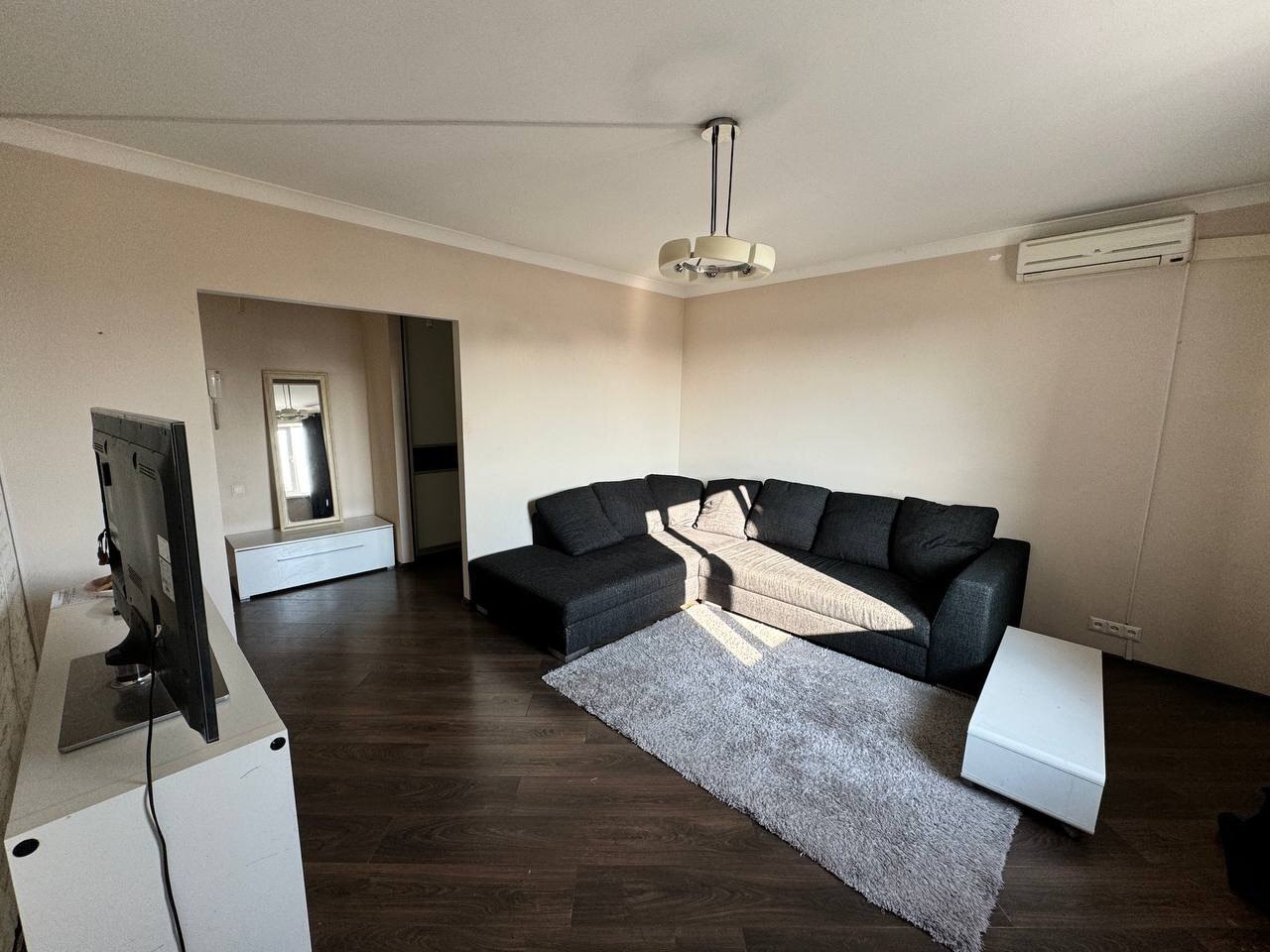 Оренда 2-кімнатної квартири 55 м², Дегтярівська вул., 6