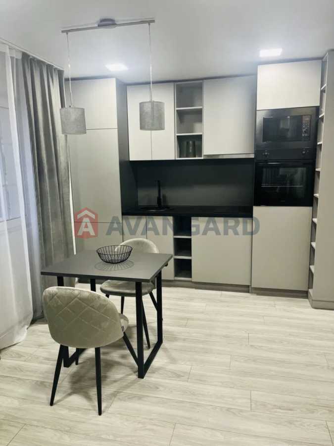 Продажа 1-комнатной квартиры 41 м², Михаила Максимовича ул., 24