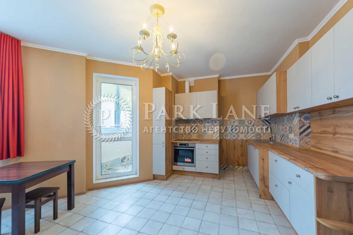 Продажа 3-комнатной квартиры 110 м², Героев Обороны ул., 10А