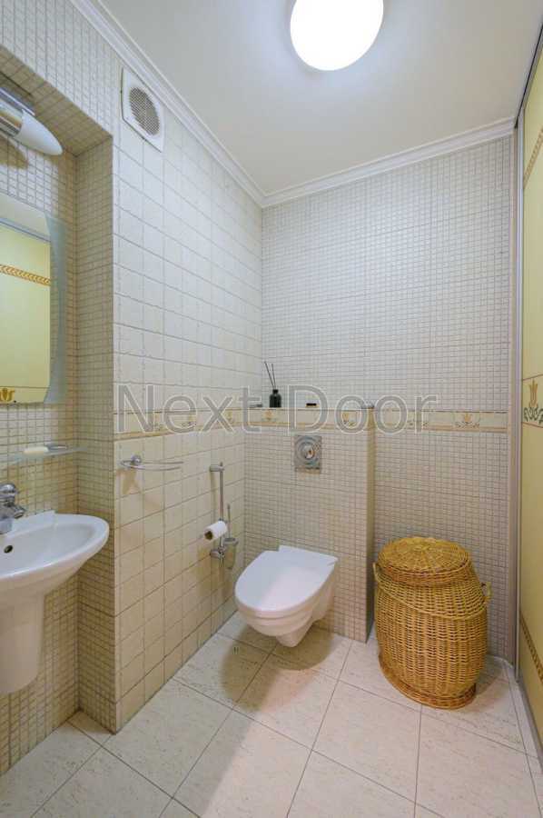 Продаж 3-кімнатної квартири 140.2 м², Степана Руданського вул., 4-6