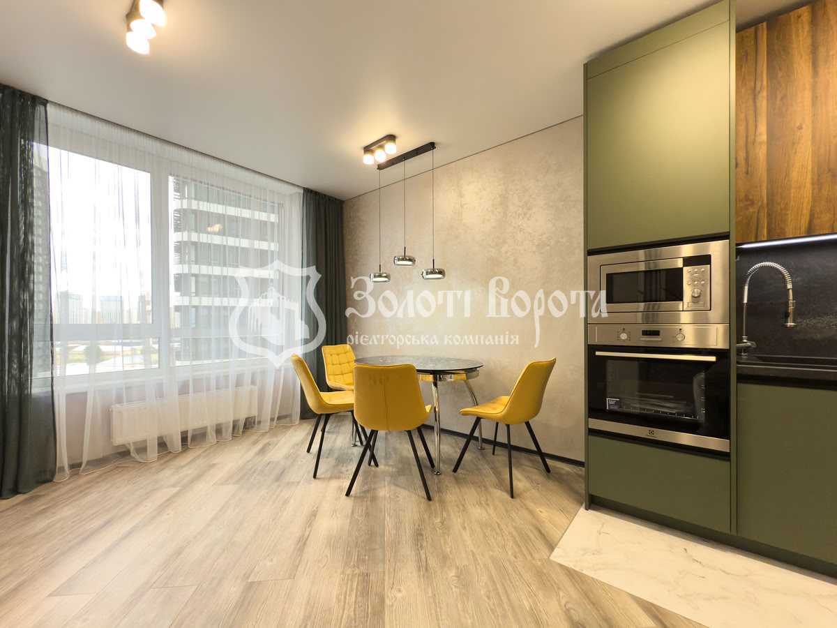 Продажа 1-комнатной квартиры 55 м², Днепровская наб., 15ж