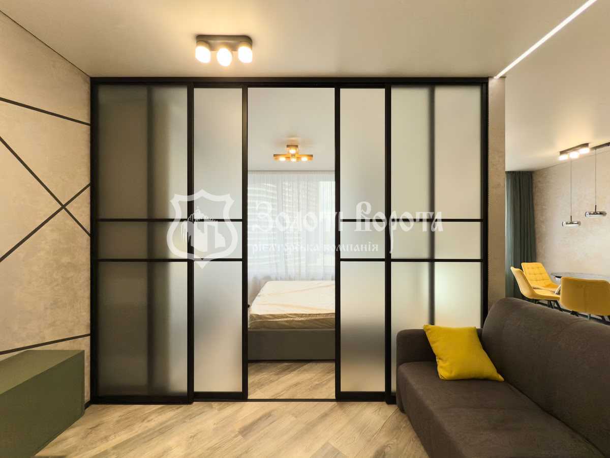 Продажа 1-комнатной квартиры 55 м², Днепровская наб., 15ж