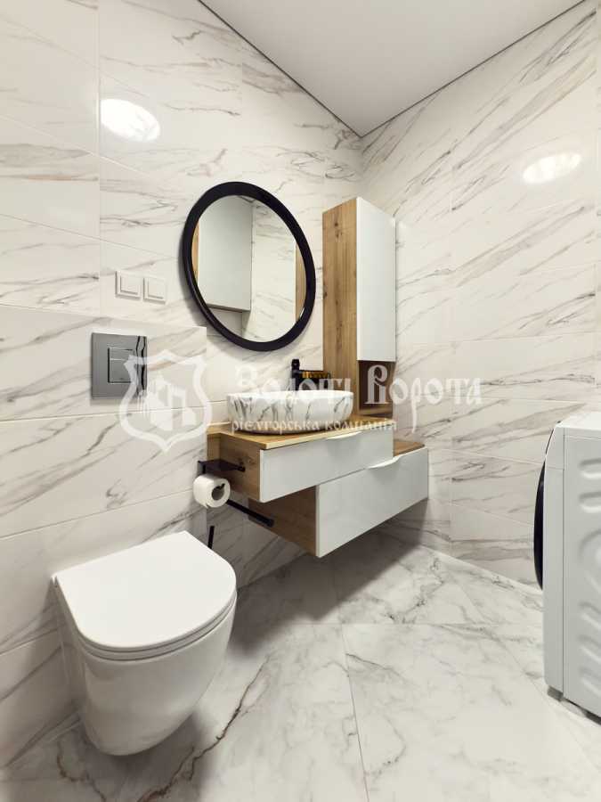 Продажа 1-комнатной квартиры 55 м², Днепровская наб., 15ж