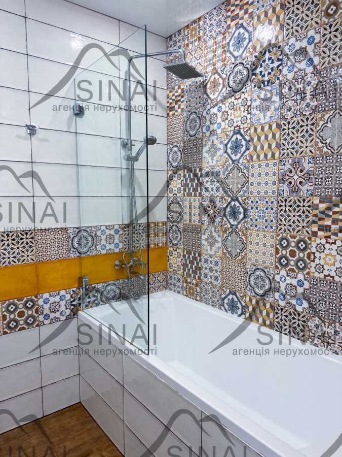 Продажа 2-комнатной квартиры 70 м², Победы просп., 71А