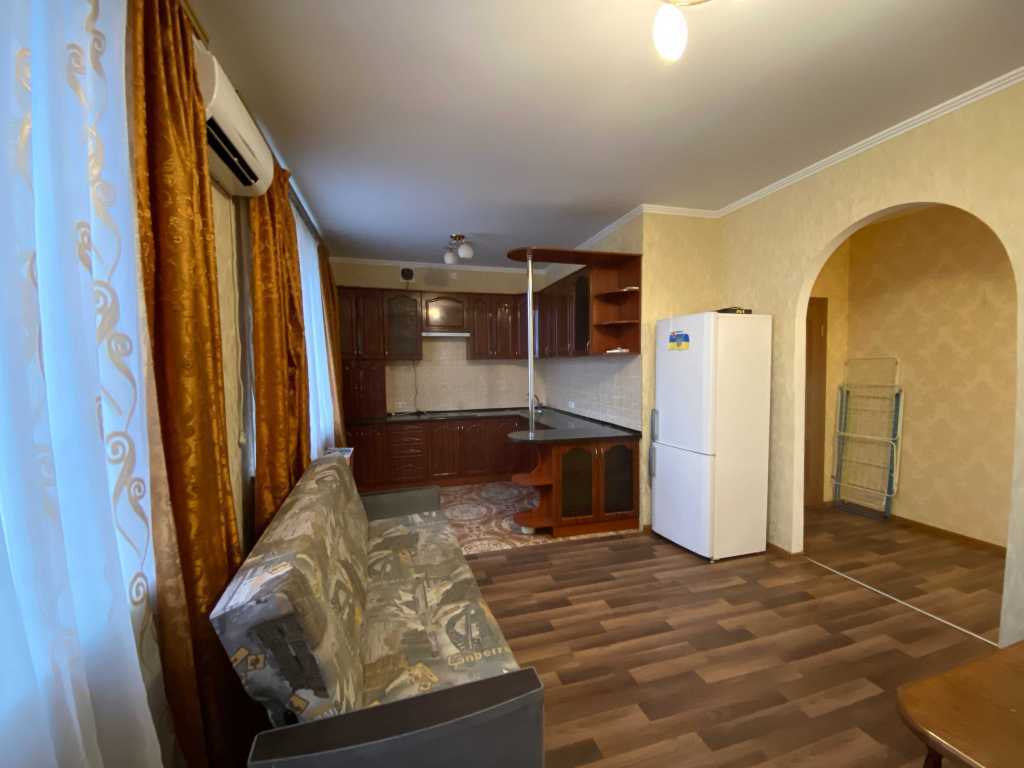 Продаж 2-кімнатної квартири 51 м², Слобідська, 108а