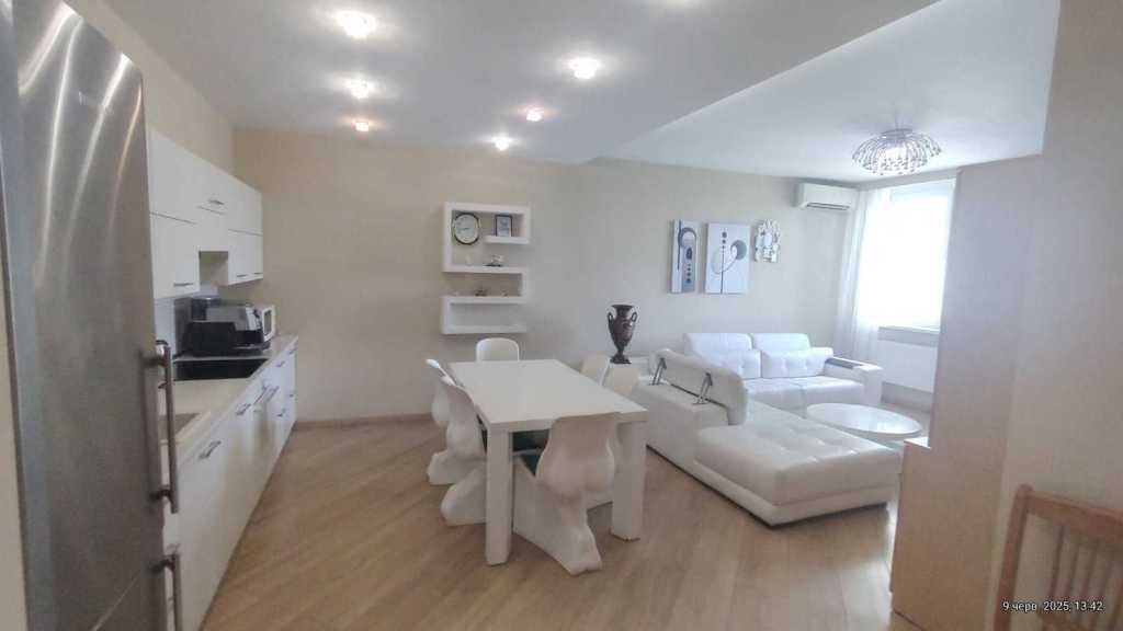 Оренда 2-кімнатної квартири 87 м², Вишгородська вул., 45/4