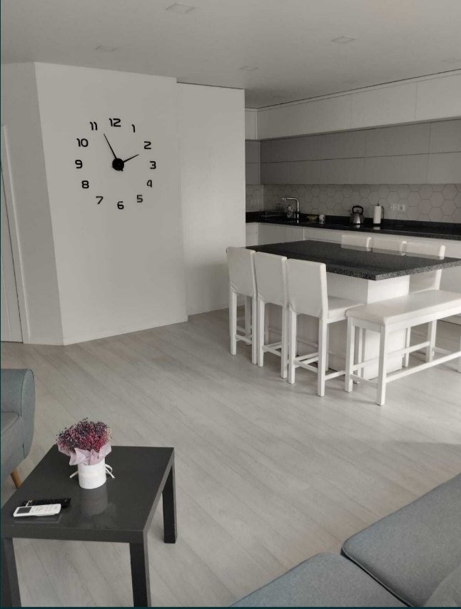 Аренда 3-комнатной квартиры 91 м², Евгения Сверстюка ул., 6