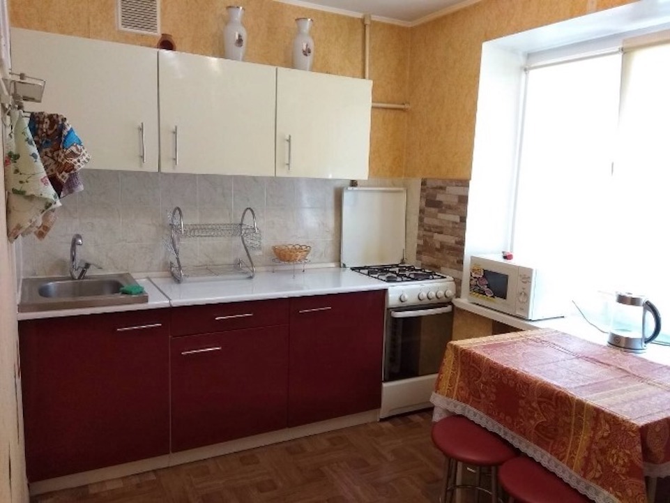 Оренда 1-кімнатної квартири 43 м², Юліуса Фучика вул., 8