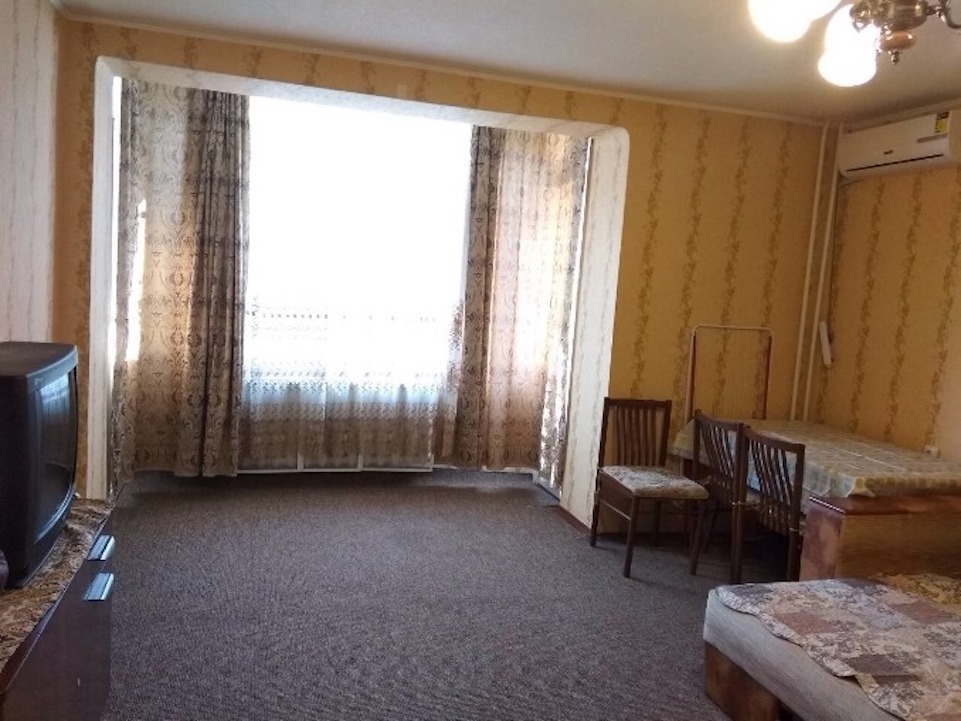 Оренда 1-кімнатної квартири 43 м², Юліуса Фучика вул., 8