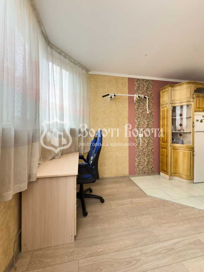 Продаж 1-кімнатної квартири 47 м², Олени Пчілки вул., 6