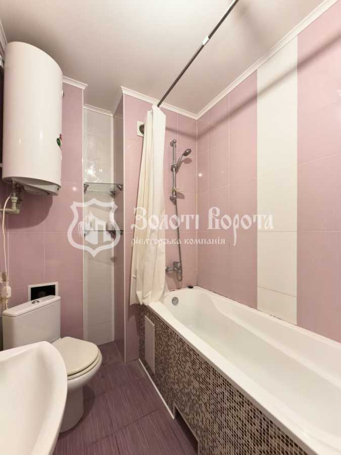 Продаж 1-кімнатної квартири 47 м², Олени Пчілки вул., 6