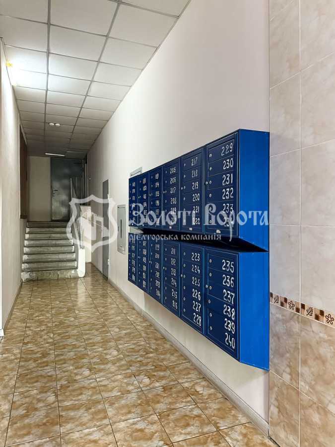 Продаж 1-кімнатної квартири 47 м², Олени Пчілки вул., 6