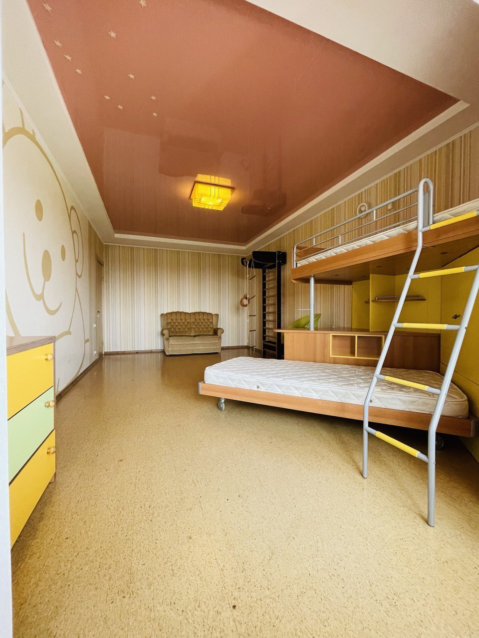 Продажа 3-комнатной квартиры 98 м², Новочерчицкая ул., 27