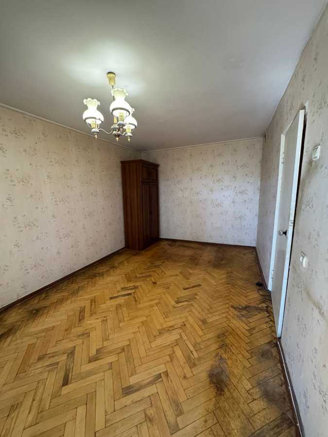 Продажа 2-комнатной квартиры 47 м², Дарницкий бул., 7