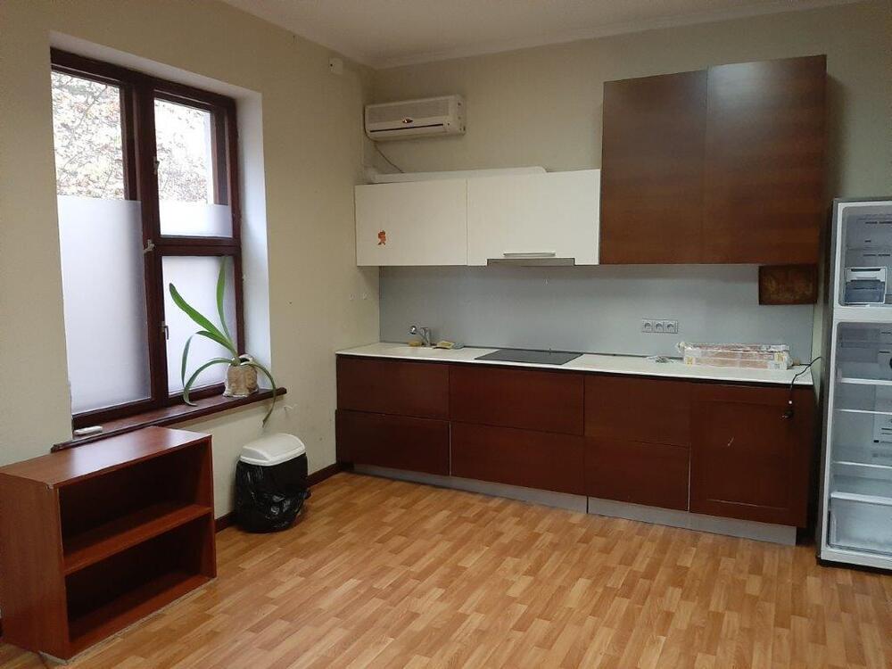 Аренда офиса 300 м², Нижнеюрковская ул.