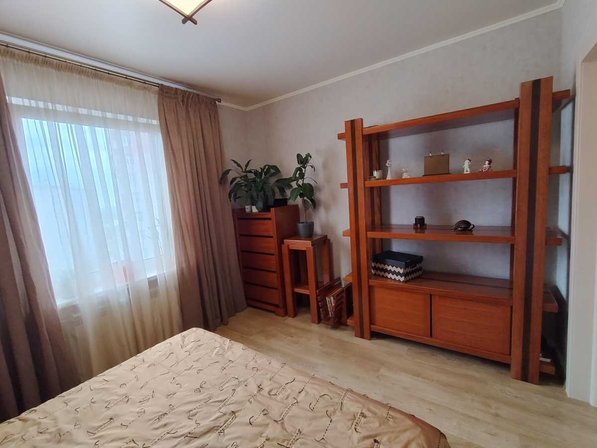 Продажа 3-комнатной квартиры 76 м², Елизаветы Чавдар ул., 14