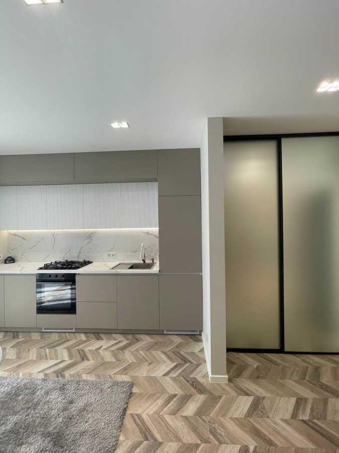 Продажа 1-комнатной квартиры 45 м², Студенческая ул., 30
