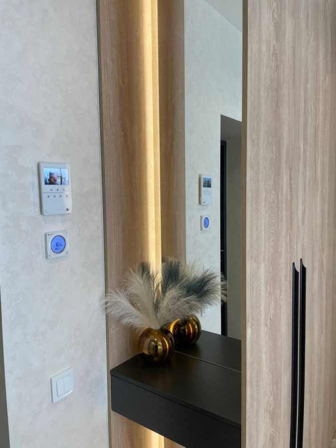 Продажа 1-комнатной квартиры 45 м², Студенческая ул., 30
