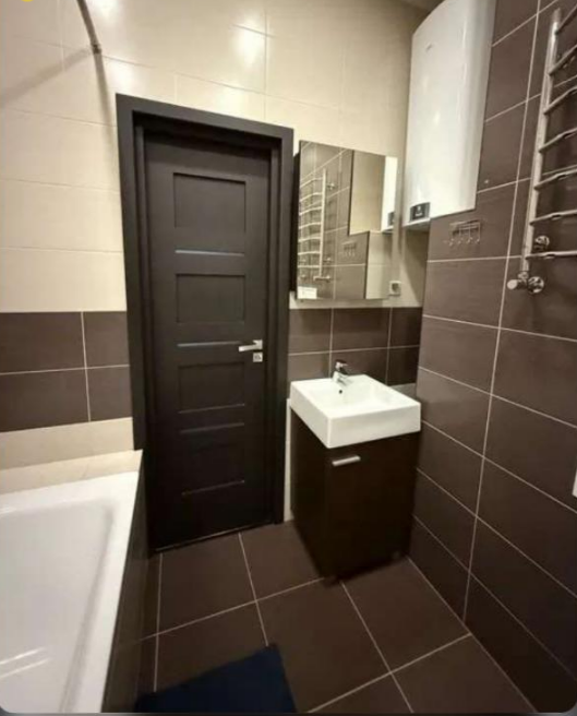 Продаж 2-кімнатної квартири 46 м², Перлинна вул.