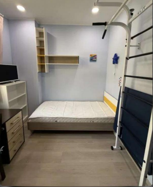 Продаж 2-кімнатної квартири 46 м², Перлинна вул.