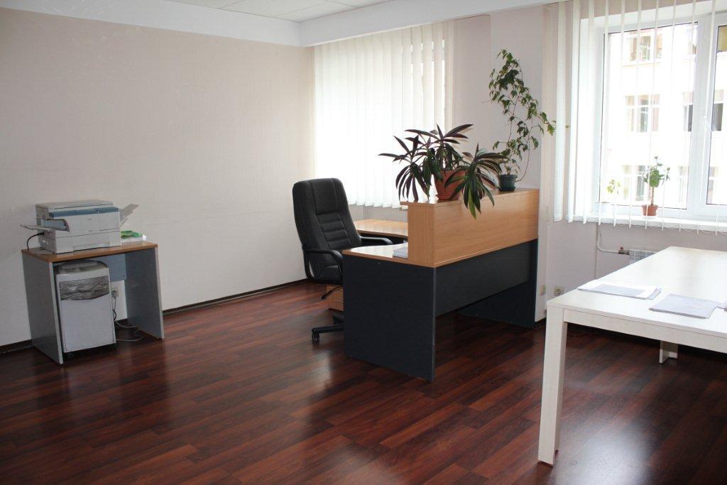 Аренда офиса 600 м², Введенская ул.