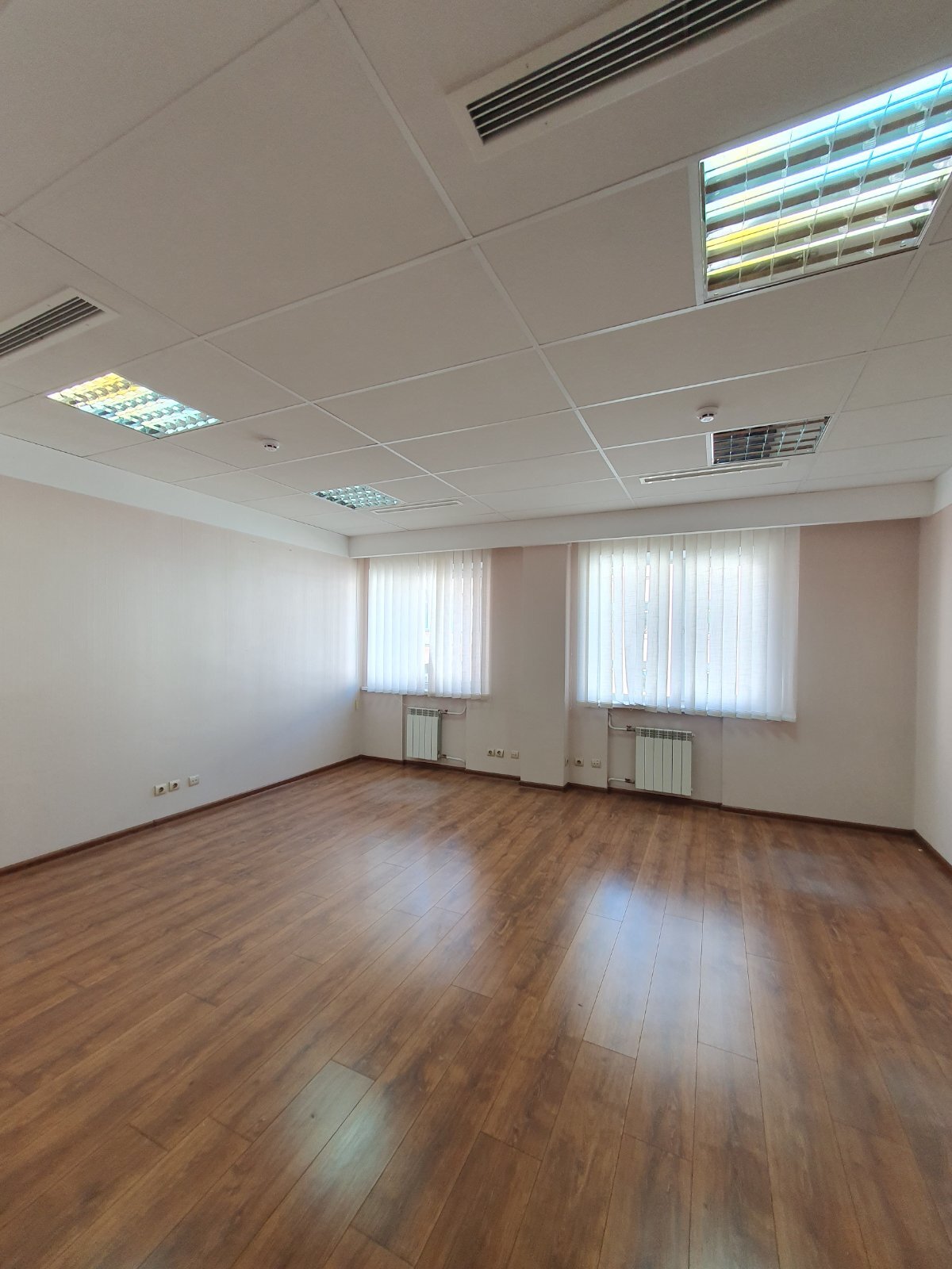 Аренда офиса 600 м², Введенская ул.