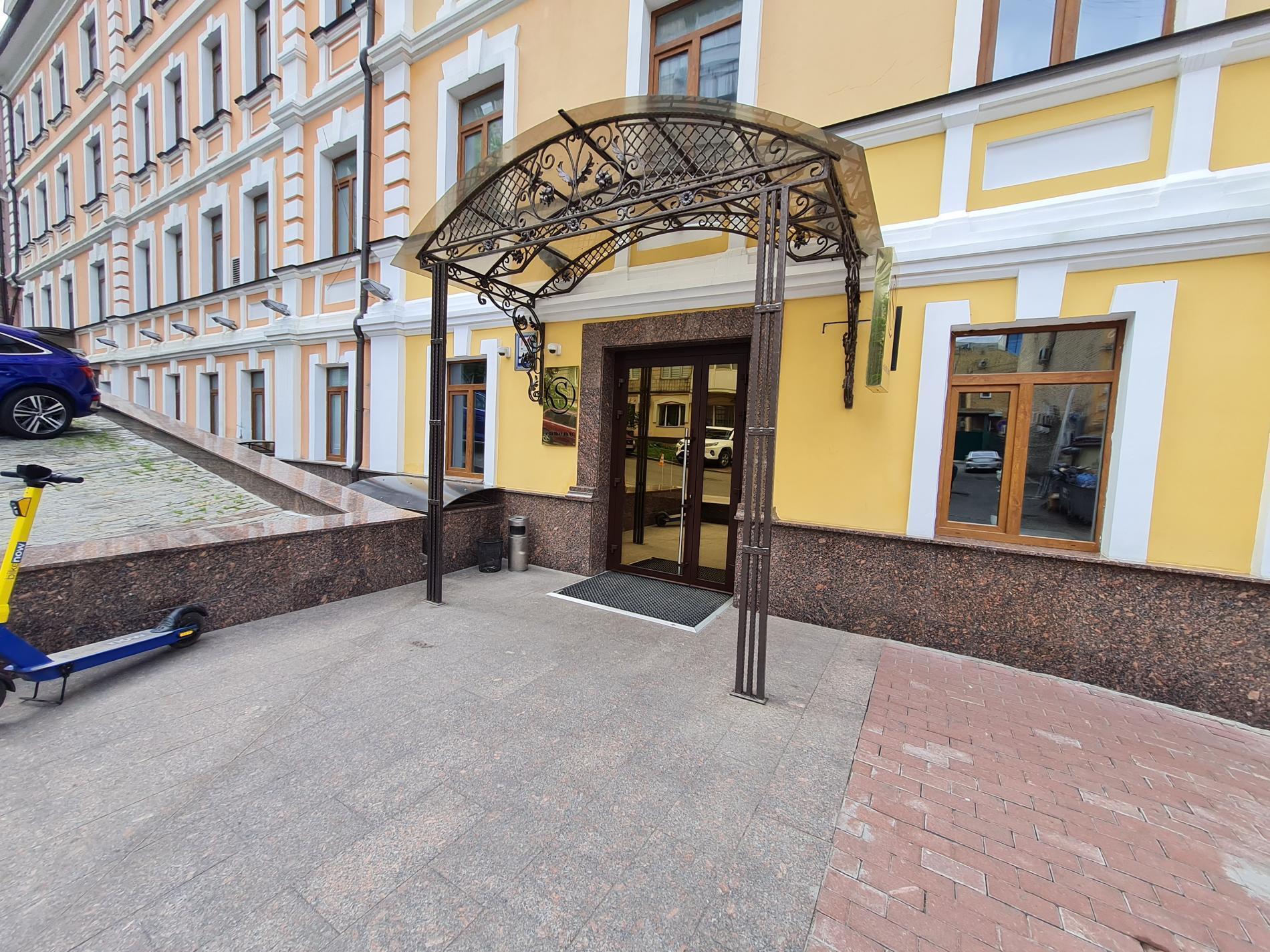 Аренда офиса 44 м², Петра Сагайдачного ул., 25Б