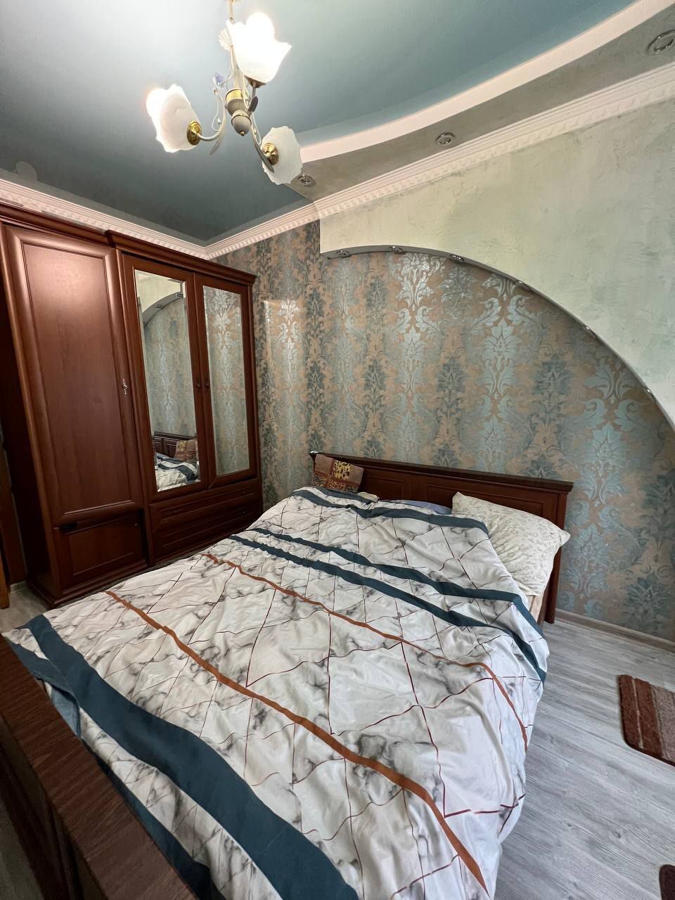 Продаж 2-кімнатної квартири 50 м², Івана Сірко вул.
