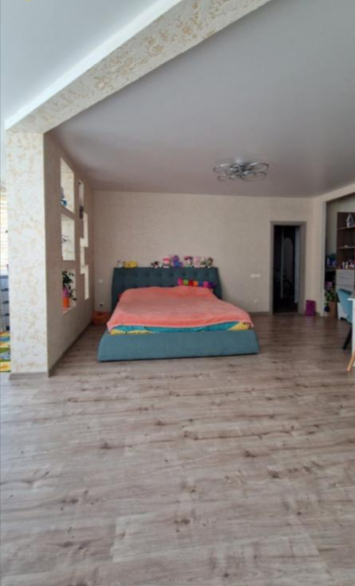 Продаж 2-кімнатної квартири 5 м², Малиновского Маршала вул.