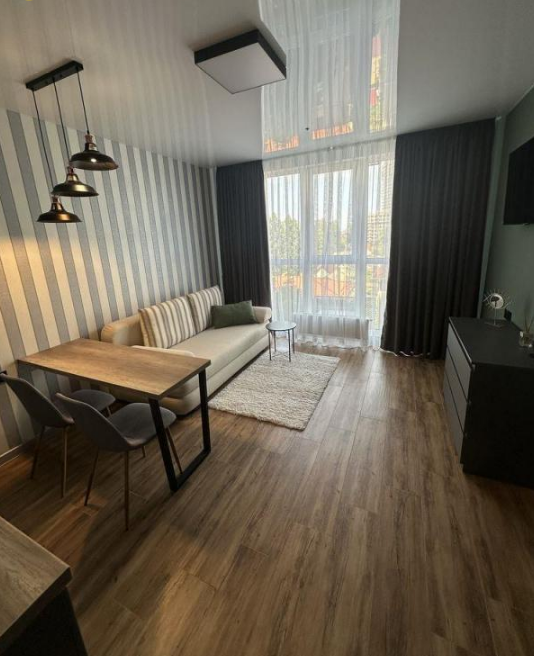 Продаж 1-кімнатної квартири 26 м², Літературна вул.