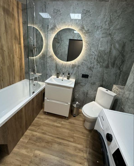 Продаж 1-кімнатної квартири 26 м², Літературна вул.