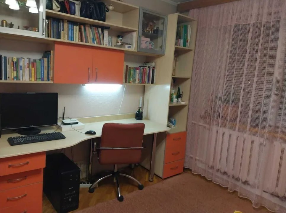 Продаж 2-кімнатної квартири 53.3 м², Холодногірська вул.