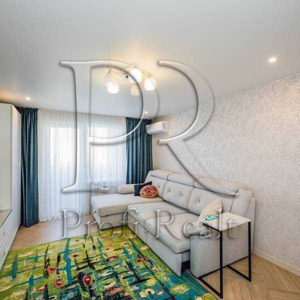 Продаж 3-кімнатної квартири 68 м², Архітектора Вербицького вул., 8