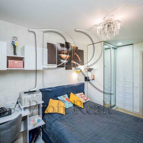 Продаж 3-кімнатної квартири 68 м², Архітектора Вербицького вул., 8