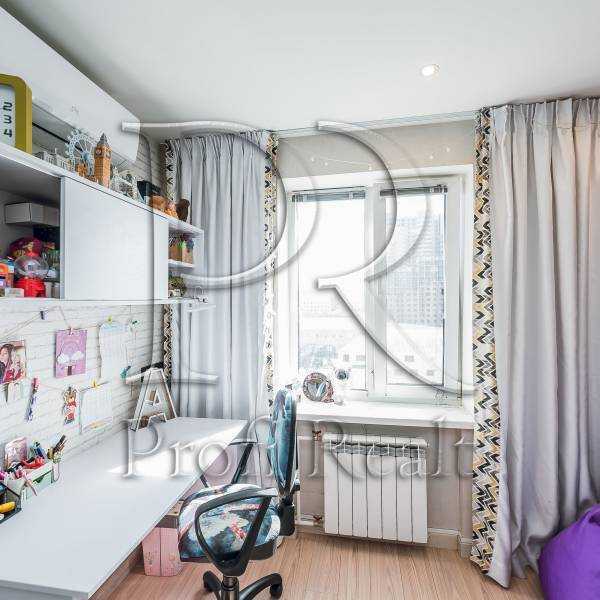 Продаж 3-кімнатної квартири 68 м², Архітектора Вербицького вул., 8