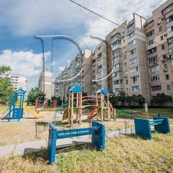 Продаж 3-кімнатної квартири 68 м², Архітектора Вербицького вул., 8