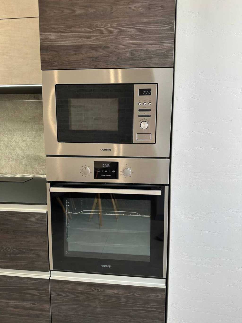 Продаж 3-кімнатної квартири 89.6 м², Вокзальна вул.